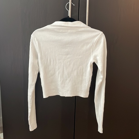 White longsleeve top with zippers - Picture 4 of 4